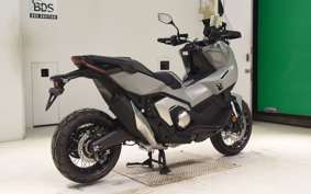 HONDA X-ADV 750 2026 RH21