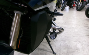 BMW S1000XR 2025 0P11