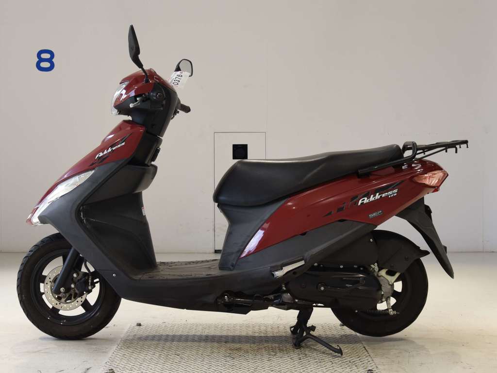 Фото Suzuki ADDRESS V125 с японского аукциона