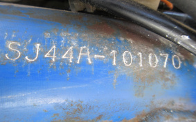 SUZUKI DR250 S SJ44A