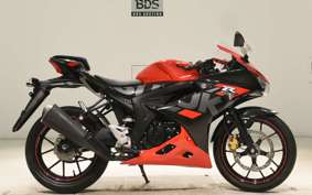 SUZUKI GSX-R125 2017 DL33B