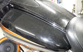 HARLEY FLHXSE 1800CVO 2011
