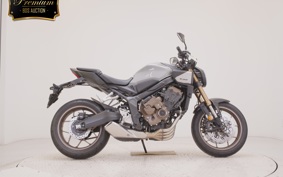 HONDA CB650R E-Clutch 2026 RH17