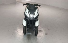 YAMAHA TRICITY 125 SE82J