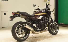 KAWASAKI Z900RS 2025 ZR900K