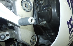 HONDA RVF400 2001