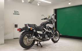 YAMAHA VMAX 2004
