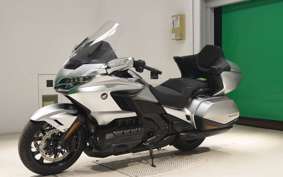 HONDA GL 1800 GOLD WING TOUR DCT 2025