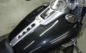 HARLEY FLBS 1870 2017