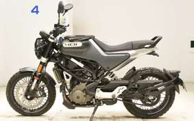 HUSQVARNA SVARTPILEN 401 2021