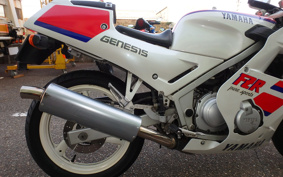 YAMAHA FZR250 2KR