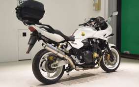 HONDA CB1300SB SUPER BOLDOR A 2011 SC54