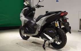 HONDA ADV160