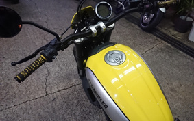 DUCATI SCRAMBLER F TRUCK PRO 2017 K102