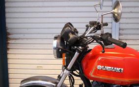 SUZUKI GSX-750 1985 GS75X