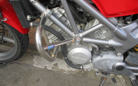 HONDA VTR 250 MC33