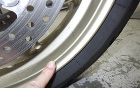 MOTO GUZZI V100マンデッロ 2023