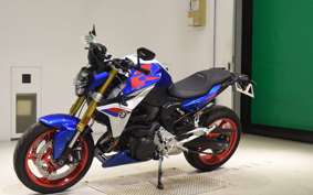 BMW F900R 2025