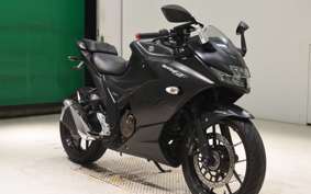 SUZUKI GIXXER 250 SF 2002