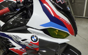 BMW M1000RR 2021