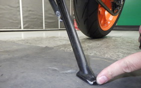 KTM 890 DUKE GP 2018