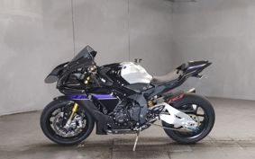 YAMAHA YZF-R1 M 2024 RV65J