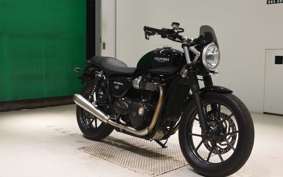 TRIUMPH STREET TWIN 2016
