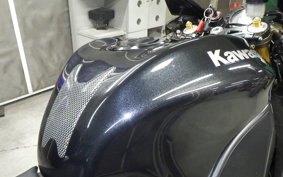 KAWASAKI ZX 10 NINJA R 2004 ZXT00C