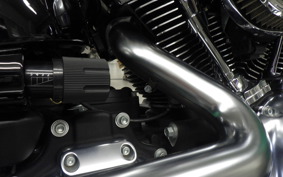 HARLEY FLBS 1870 2020