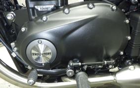 TRIUMPH BONNEVILLE BOBBER 2026
