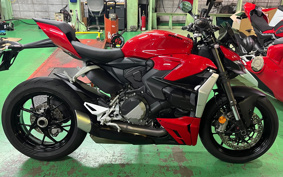 DUCATI ストリートファイタV2 2022 3F00A
