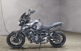 YAMAHA MT-09 RN34J
