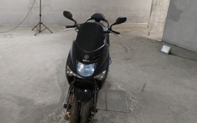 YAMAHA MAJESTY 125 SE27