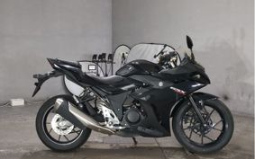 SUZUKI GSX250 R DN11A