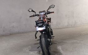 KTM 790 DUKE 2019 TU640
