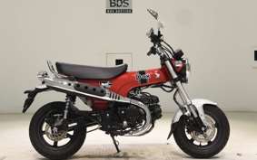 HONDA DAX 125 2017 JB04