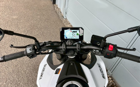 SUZUKI GSX-8S 2023 EM1AA