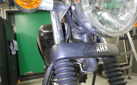 YAMAHA YB125SP 2025