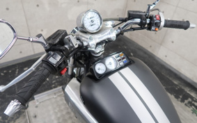 YAMAHA VMAX 2004 2LTN