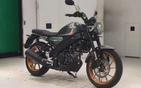 YAMAHA XSR155 2025