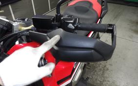 HONDA X-ADV 750 2018 RC95