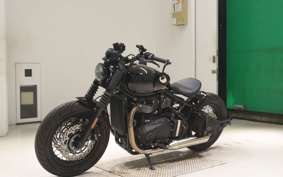 TRIUMPH BONNEVILLE BOBBER 2024
