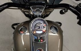 HARLEY HARLEY FLHRSE1800CVO PG8