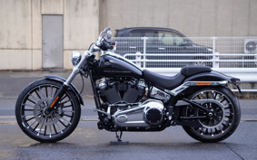 HARLEY FXBR 2025 YE9
