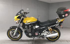 YAMAHA XJR1300 2004 RP03J