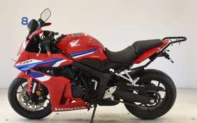 HONDA CBR650R E-Clutch 2025 RH17