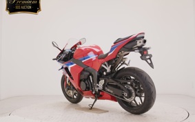 HONDA CBR600RR 2025 PC40