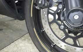 SUZUKI GIXXER 250 SF