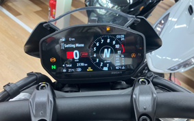 DUCATI MONSTAR 937 2023 4M00