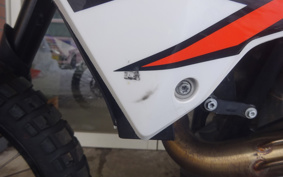 KTM 690 ENDURO R 2017 LET40